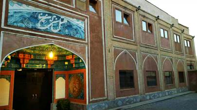 نمای بیرونی هتل سنتی ابن سینا اصفهان نمای بیرونی هتل سنتی ابن سینا اصفهان